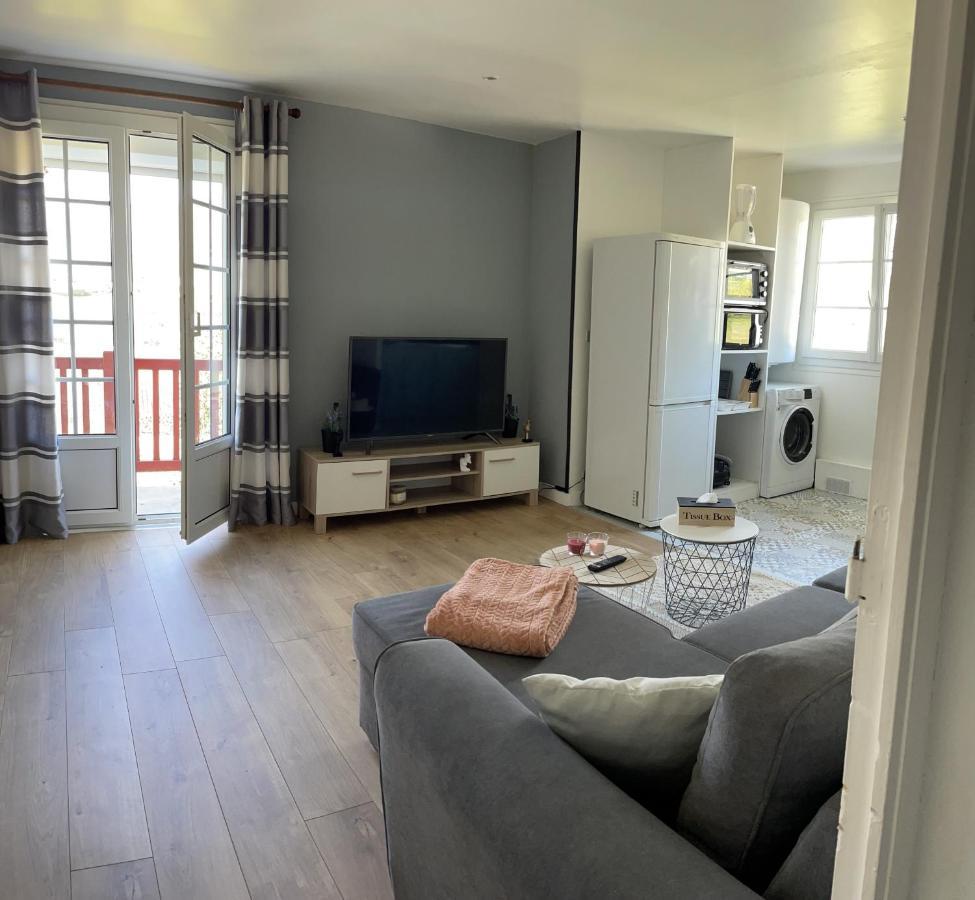 Appartement Vue Sur La Rhune Sare Exterior photo