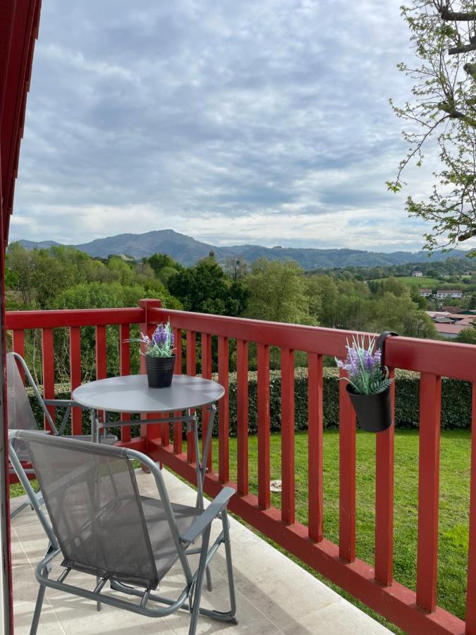Appartement Vue Sur La Rhune Sare Exterior photo